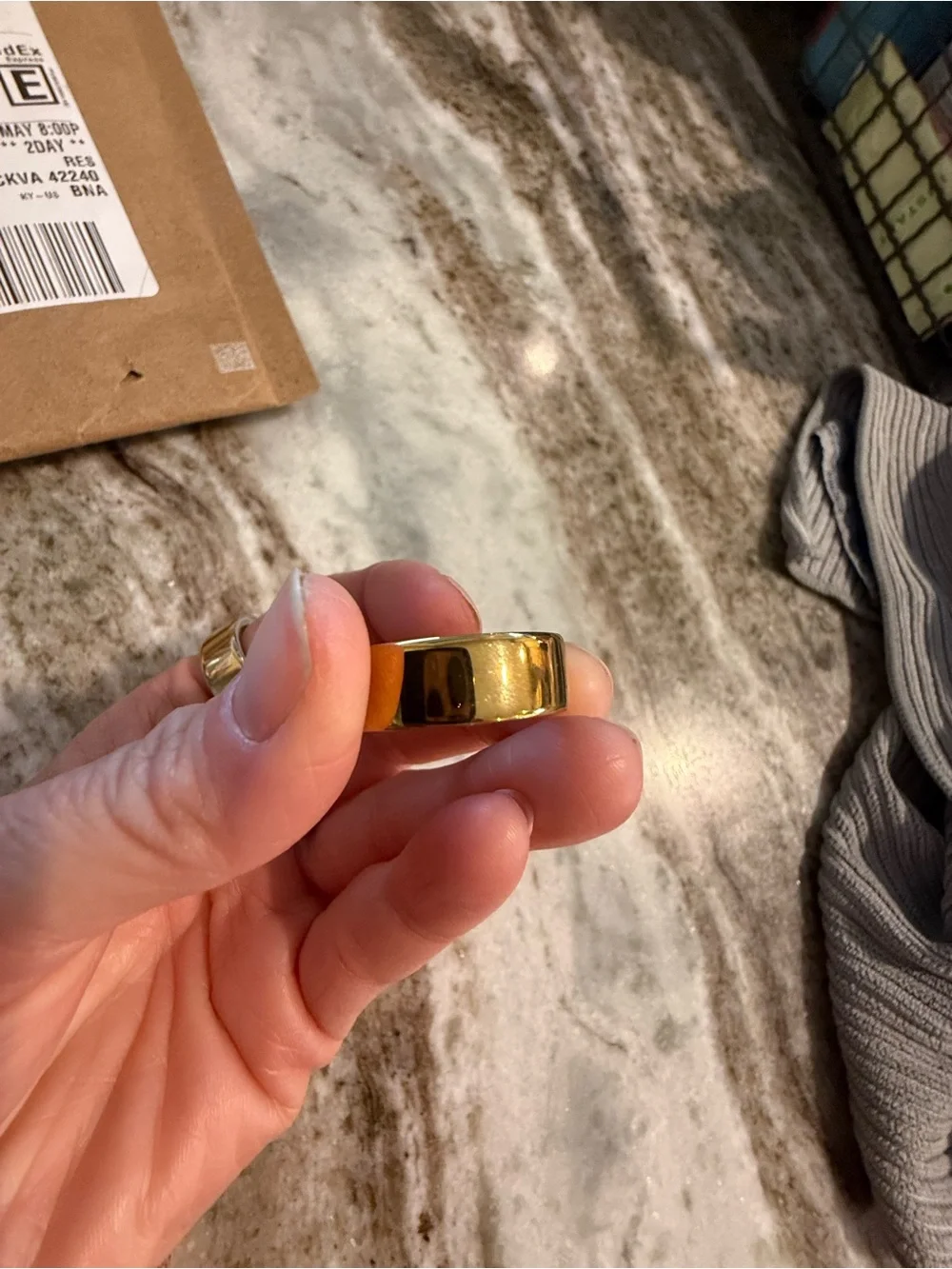Oura ring series 4 size 8